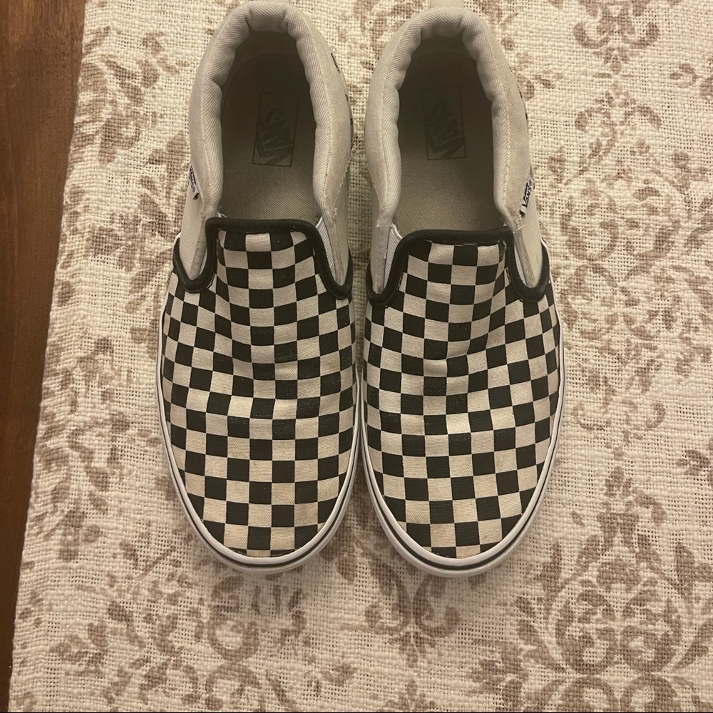Vans | Black & White Checkerboard Slip Ons SZ8